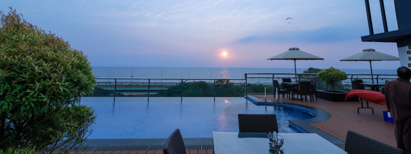 Hotels in Alleppey with swimming pool